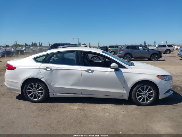 3FA6P0H70HR142356 Ford FUSION SE