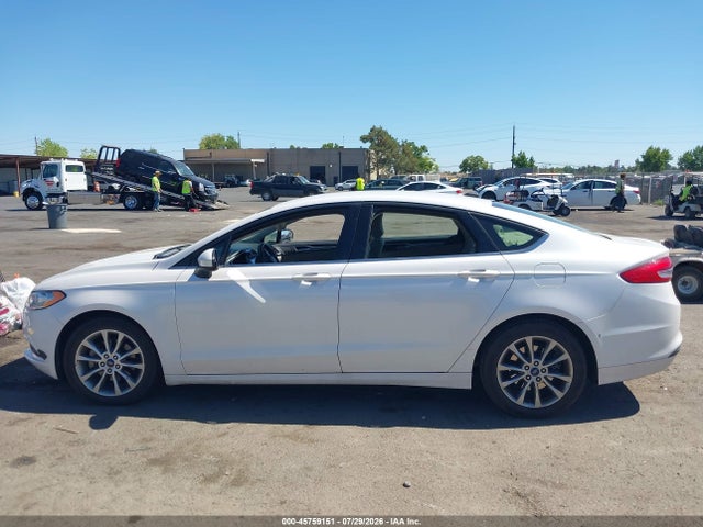 3FA6P0H70HR142356 Ford FUSION SE