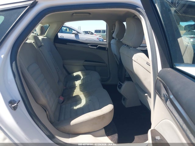 3FA6P0H70HR142356 Ford FUSION SE