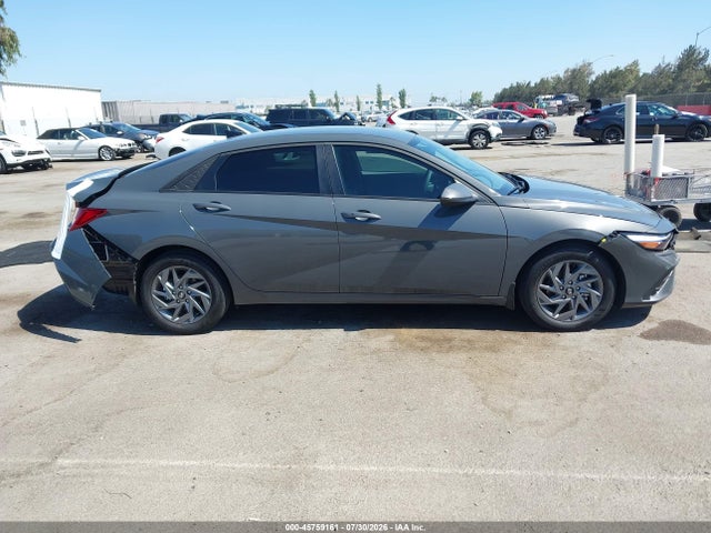 2025 Hyundai Elantra Hybrid Blue მანქანა იყიდება აუქციონზე, vin: KMHLM4DJ0SU156963, აუქციონის ნომერი: 45759161