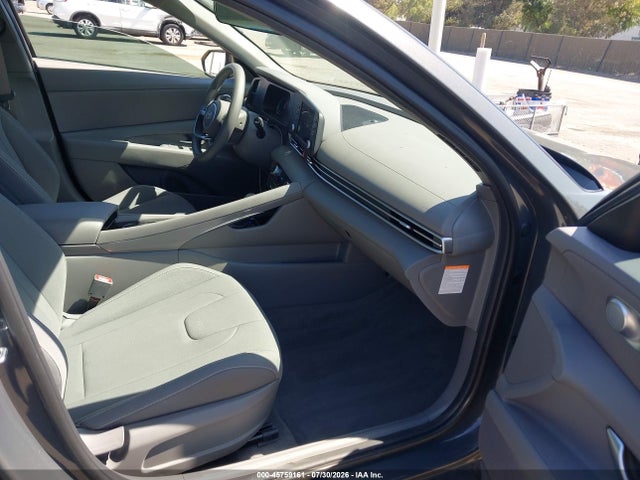 2025 Hyundai Elantra Hybrid Blue მანქანა იყიდება აუქციონზე, vin: KMHLM4DJ0SU156963, აუქციონის ნომერი: 45759161