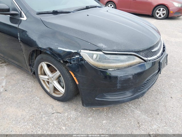 45759201 :رقم المزاد ، 1C3CCCFB0FN547509 vin ، 2015 Chrysler 200 Lx مزاد بيع
