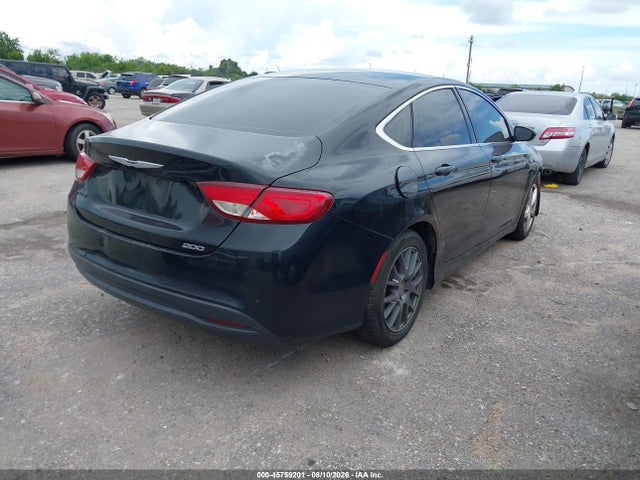 45759201 :رقم المزاد ، 1C3CCCFB0FN547509 vin ، 2015 Chrysler 200 Lx مزاد بيع