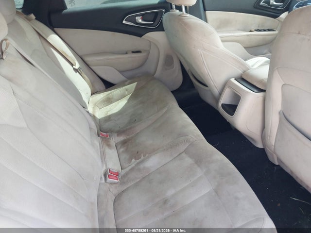 45759201 :رقم المزاد ، 1C3CCCFB0FN547509 vin ، 2015 Chrysler 200 Lx مزاد بيع