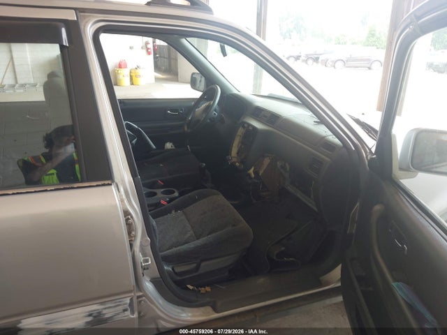 Продажа на аукционе авто 2001 Honda Cr-v Ex, vin: JHLRD176X1S028554, номер лота: 45759206