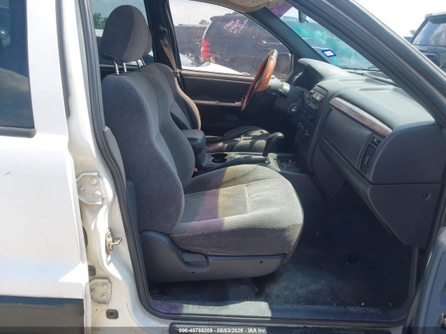 Продажа на аукционе авто 2000 Jeep Grand Cherokee Laredo, vin: 1J4G248NXYC267473, номер лота: 45759209