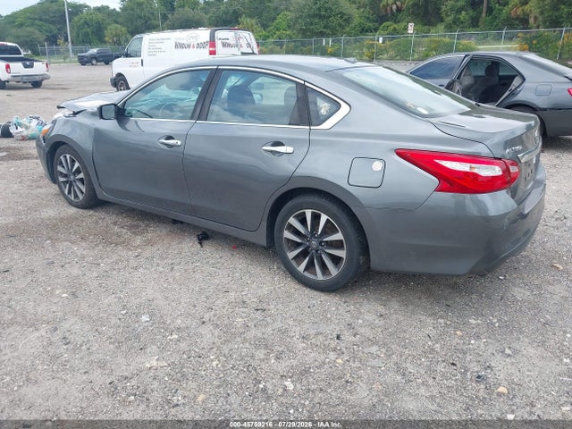 2017 Nissan Altima 2.5 Sv მანქანა იყიდება აუქციონზე, vin: 1N4AL3AP8HC141987, აუქციონის ნომერი: 45759216