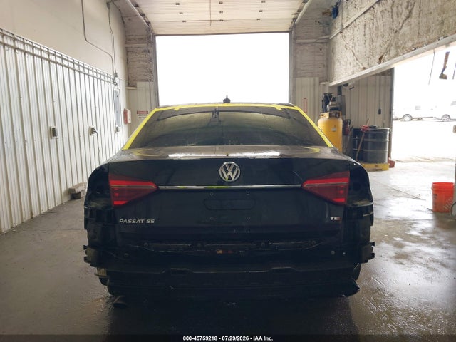 Продаж на аукціоні авто 2017 Volkswagen Passat 1.8t Se, vin: 1VWBT7A30HC046226, номер лоту: 45759218