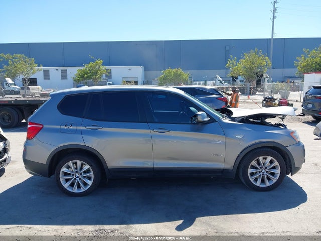 45759255 :رقم المزاد ، 5UXWX9C58D0A17072 vin ، 2013 Bmw X3 Xdrive28i مزاد بيع