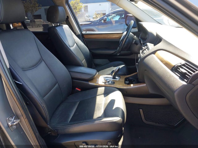 45759255 :رقم المزاد ، 5UXWX9C58D0A17072 vin ، 2013 Bmw X3 Xdrive28i مزاد بيع