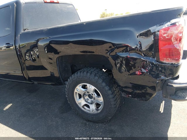 1GCRCREH9JZ175314 Chevrolet Silverado 1500 1lt