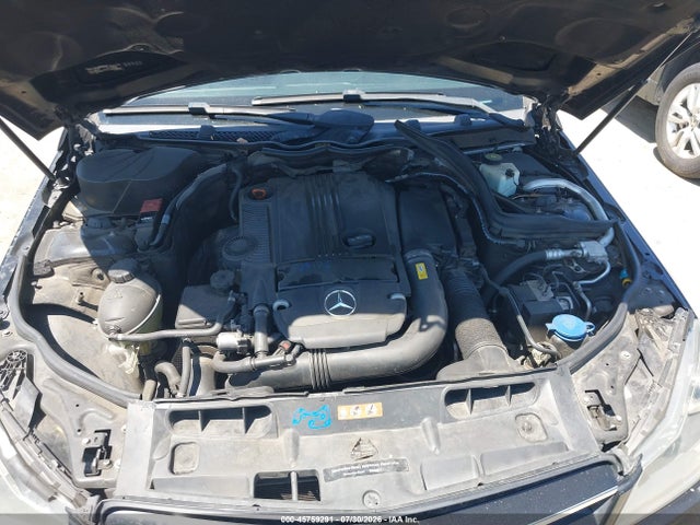 WDDGJ4HB8FG436402 Mercedes-Benz C 250