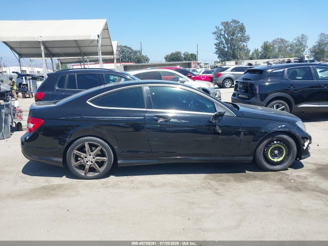 WDDGJ4HB8FG436402 Mercedes-Benz C 250