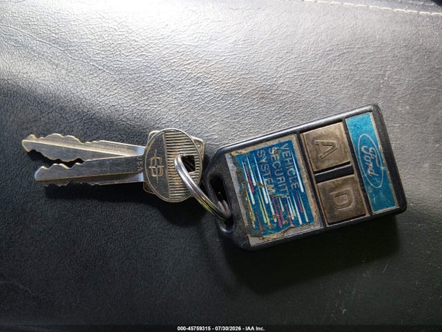 Продажа на аукционе авто 1991 Lincoln Mark Vii Lsc, vin: 1LNCM93E8MY710957, номер лота: 45759315