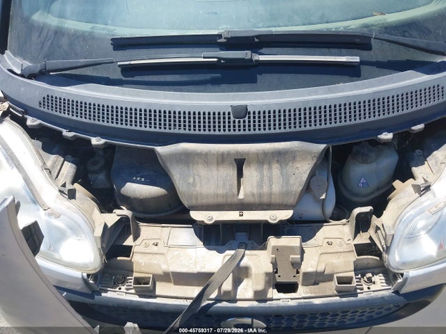 2013 Smart Fortwo Pure მანქანა იყიდება აუქციონზე, vin: WMEEJ3BA6DK706136, აუქციონის ნომერი: 45759317