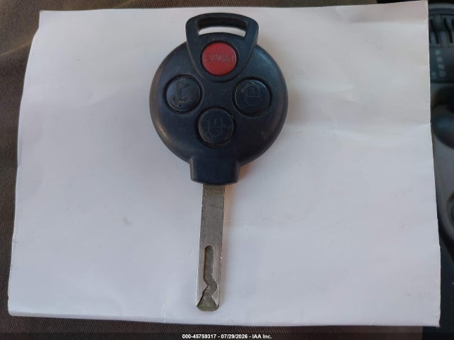 2013 Smart Fortwo Pure მანქანა იყიდება აუქციონზე, vin: WMEEJ3BA6DK706136, აუქციონის ნომერი: 45759317
