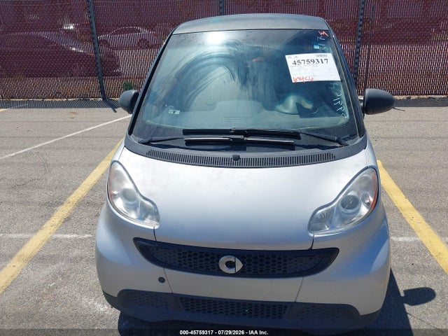 2013 Smart Fortwo Pure მანქანა იყიდება აუქციონზე, vin: WMEEJ3BA6DK706136, აუქციონის ნომერი: 45759317