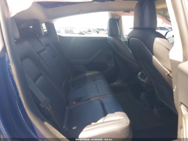 2023 Tesla Model Y Awd/long Range Dual Motor All-wheel Drive მანქანა იყიდება აუქციონზე, vin: 7SAYGDEE8PF582843, აუქციონის ნომერი: 45759338