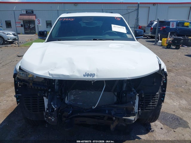 Продажа на аукционе авто 2024 Jeep Grand Cherokee L Limited 4x4, vin: 1C4RJKBG2R8569716, номер лота: 45759375