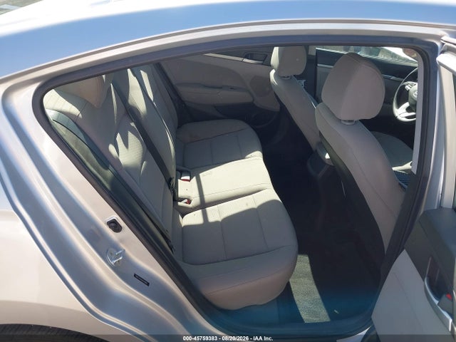 45759383 :رقم المزاد ، 5NPD74LF6KH429685 vin ، 2019 Hyundai Elantra Se مزاد بيع