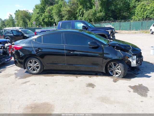 Продажа на аукционе авто 2017 Hyundai Elantra Value Edition, vin: 5NPD84LF6HH149870, номер лота: 45759452