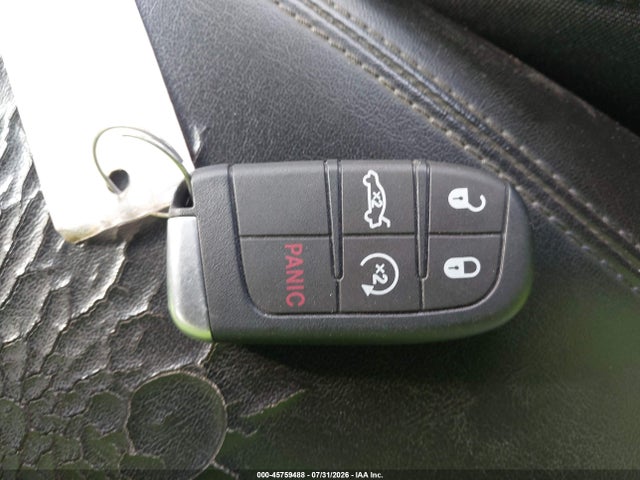 2015 Chrysler 200 Limited მანქანა იყიდება აუქციონზე, vin: 1C3CCCAB3FN680868, აუქციონის ნომერი: 45759488
