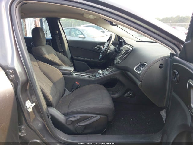 2015 Chrysler 200 Limited მანქანა იყიდება აუქციონზე, vin: 1C3CCCAB3FN680868, აუქციონის ნომერი: 45759488