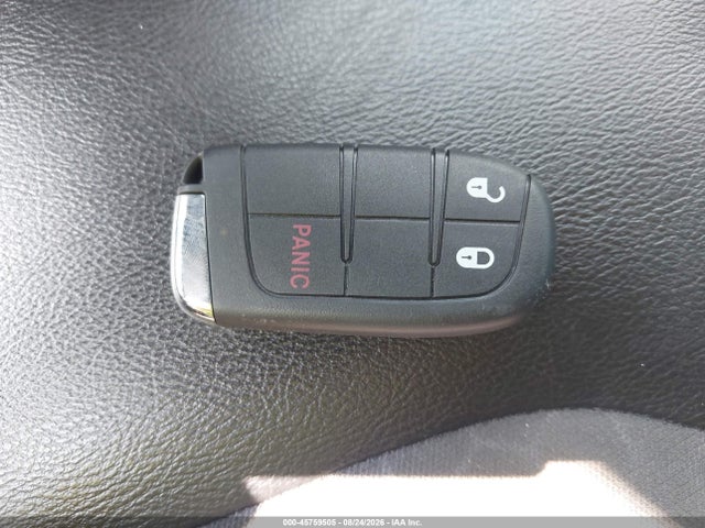 45759505 :رقم المزاد ، 3C4NJCBB4KT802673 vin ، 2019 Jeep Compass Latitude Fwd مزاد بيع