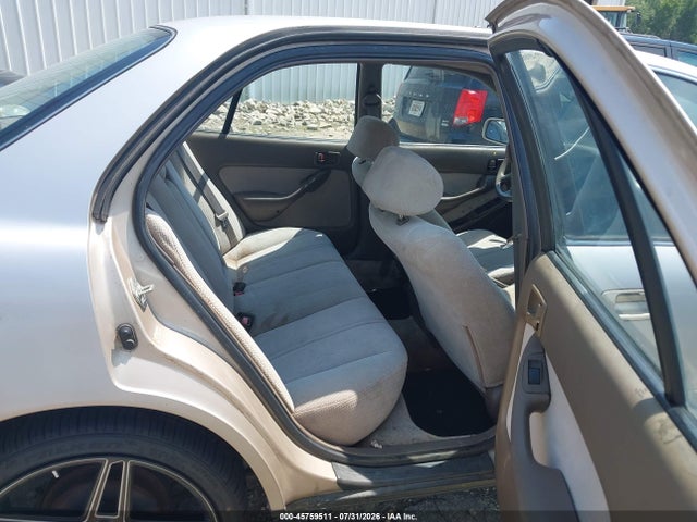1996 Toyota Camry Dx/le/xle მანქანა იყიდება აუქციონზე, vin: 4T1BG12K4TU823449, აუქციონის ნომერი: 45759511