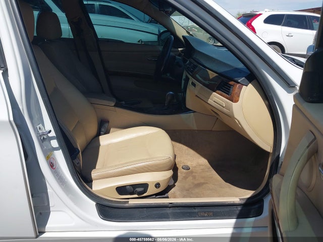 Продажа на аукционе авто 2006 Bmw 325i, vin: WBAVB13566KX49120, номер лота: 45759562