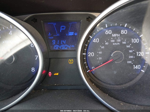 2010 Hyundai Tucson Limited მანქანა იყიდება აუქციონზე, vin: KM8JU3AC5AU051504, აუქციონის ნომერი: 45759604