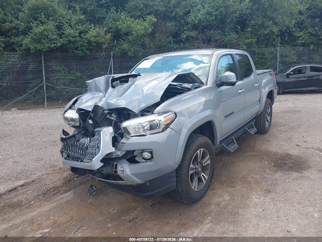 5TFCZ5AN7KX210745 Toyota Tacoma Trd Sport