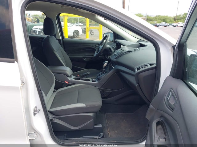 45759735 :رقم المزاد ، 1FMCU0F77FUB74506 vin ، 2015 Ford Escape S مزاد بيع