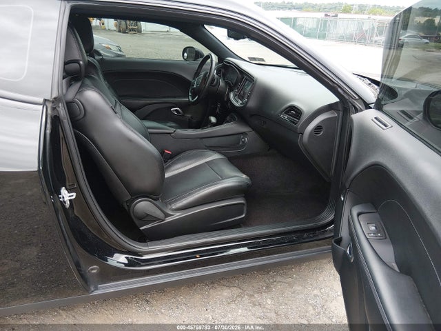 Auction sale of the 2017 Dodge Challenger Sxt Plus, vin: 2C3CDZAG4HH594783, lot number: 45759783