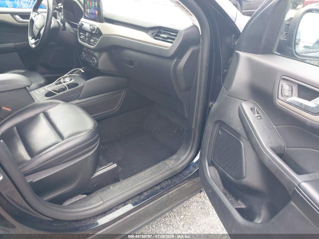 2021 Ford Escape Sel მანქანა იყიდება აუქციონზე, vin: 1FMCU9H93MUA15367, აუქციონის ნომერი: 45759797