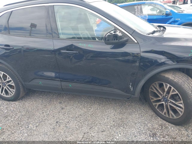 2021 Ford Escape Sel მანქანა იყიდება აუქციონზე, vin: 1FMCU9H93MUA15367, აუქციონის ნომერი: 45759797