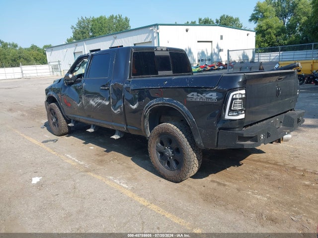 Продажа на аукционе авто 2017 Ram 2500 Laramie  4x4 6'4 Box, vin: 3C6UR5NL8HG676010, номер лота: 45759805