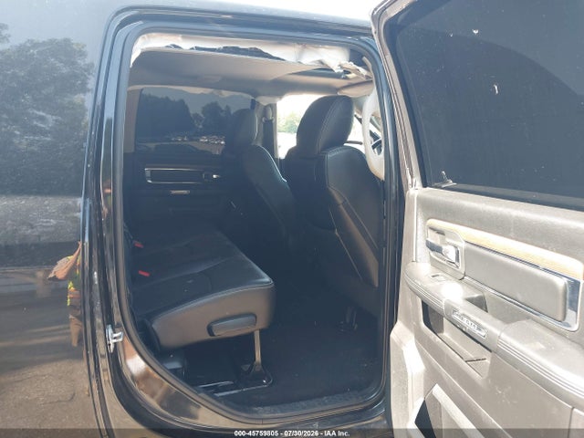Продажа на аукционе авто 2017 Ram 2500 Laramie  4x4 6'4 Box, vin: 3C6UR5NL8HG676010, номер лота: 45759805