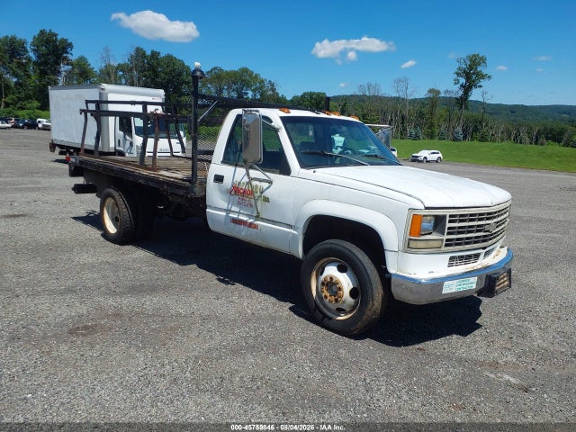Auction sale of the 1993 Chevrolet Gmt-400 C3500-hd, vin: 1GBKC34N1PJ101063, lot number: 45759846