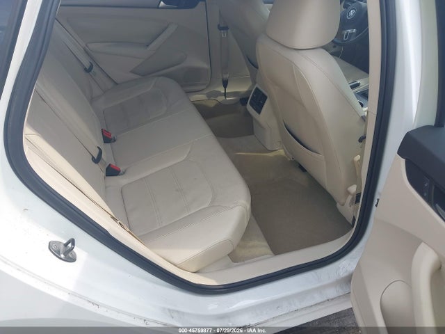 Aukcja sprzedaży 2014 Volkswagen Passat 2.0l Tdi Se, vin: 1VWBN7A35EC044672, numer aukcji: 45759877