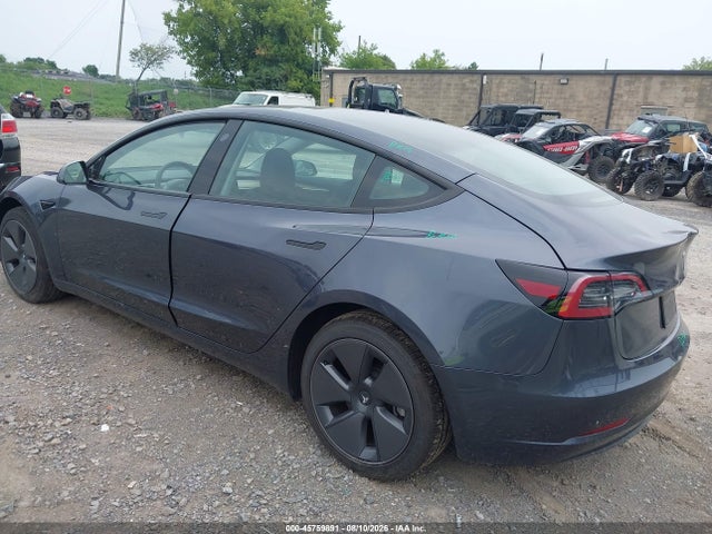 Tesla Model 3 Rear-wheel Drive 2023 5YJ3E1EA8PF644721 Image 3