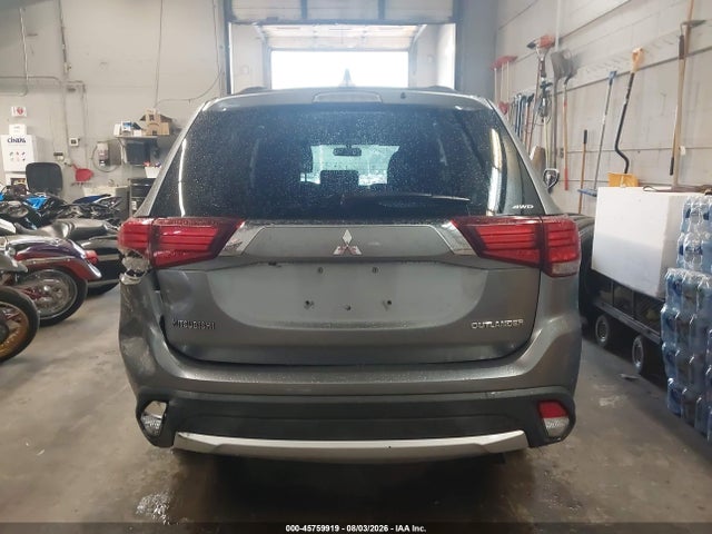 45759919 :رقم المزاد ، JA4AZ3A34JZ053053 vin ، 2018 Mitsubishi Outlander Es مزاد بيع