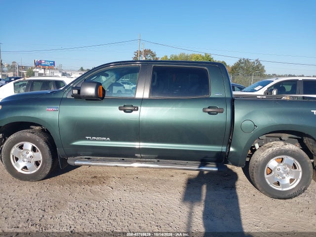 Продажа на аукционе авто 2008 Toyota Tundra Sr5 5.7l V8, vin: 5TFDV54118X072198, номер лота: 45759929