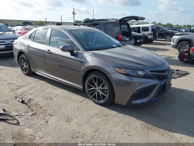2024 Toyota Camry Se მანქანა იყიდება აუქციონზე, vin: 4T1T11AK8RU903563, აუქციონის ნომერი: 45760040