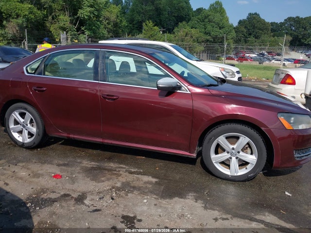 2013 Volkswagen Passat 2.5l Se მანქანა იყიდება აუქციონზე, vin: 1VWBP7A37DC123589, აუქციონის ნომერი: 45760056