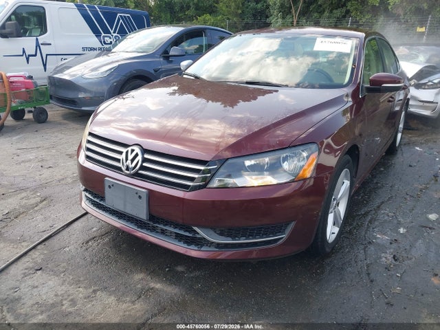 2013 Volkswagen Passat 2.5l Se მანქანა იყიდება აუქციონზე, vin: 1VWBP7A37DC123589, აუქციონის ნომერი: 45760056