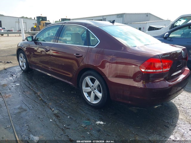 2013 Volkswagen Passat 2.5l Se მანქანა იყიდება აუქციონზე, vin: 1VWBP7A37DC123589, აუქციონის ნომერი: 45760056