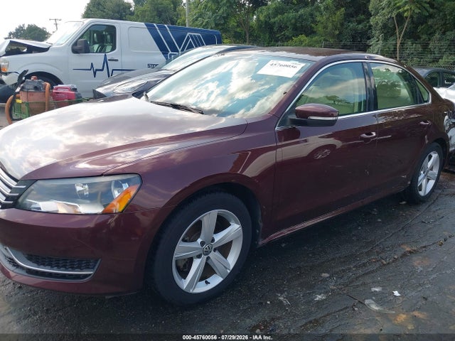 2013 Volkswagen Passat 2.5l Se მანქანა იყიდება აუქციონზე, vin: 1VWBP7A37DC123589, აუქციონის ნომერი: 45760056