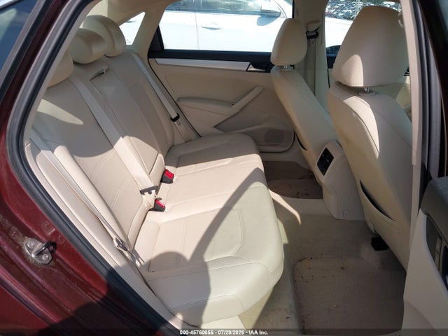 2013 Volkswagen Passat 2.5l Se მანქანა იყიდება აუქციონზე, vin: 1VWBP7A37DC123589, აუქციონის ნომერი: 45760056