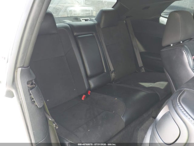 45760079 :رقم المزاد ، 2C3CDZBT4FH709570 vin ، 2015 Dodge Challenger R/t Plus مزاد بيع